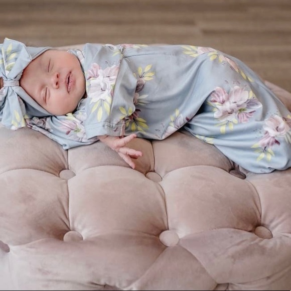 Infant Gray Floral Gown with free matching headband - Picture 2 of 2